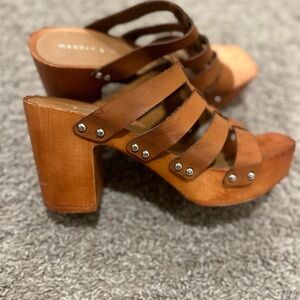 Madden Girl Crosby Block Heel Sandals Boho Chic , size 9.5